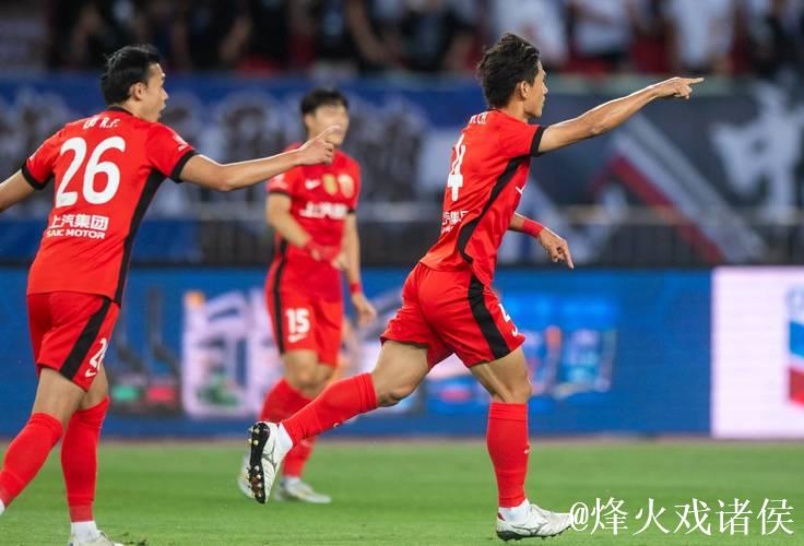 上海海港亚冠16强出局，惨败揭示深层危机